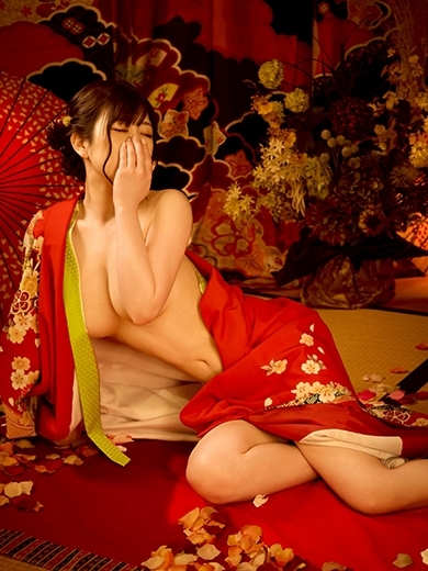 NEW PHOTO UP!! 愛嬌満点♪美肌美巨乳の極上エロすぎ美女♡